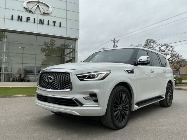 2023 Infiniti QX80 SENSORY 4WD photo