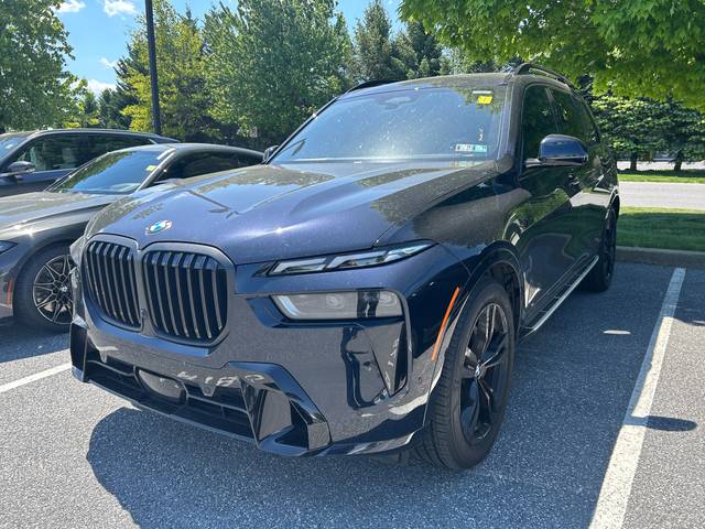 2023 BMW X7 xDrive40i AWD photo