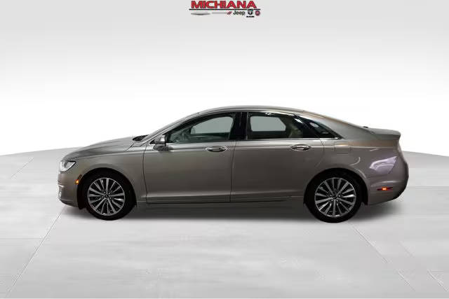 2020 Lincoln MKZ Standard FWD photo