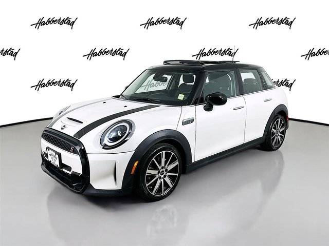 2023 MINI Hardtop 4 Door Cooper S FWD photo