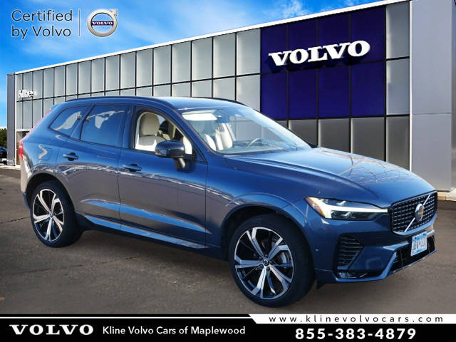 2023 Volvo XC60 Ultimate Dark Theme AWD photo
