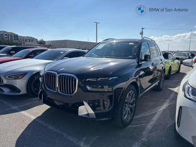 2023 BMW X7 xDrive40i AWD photo