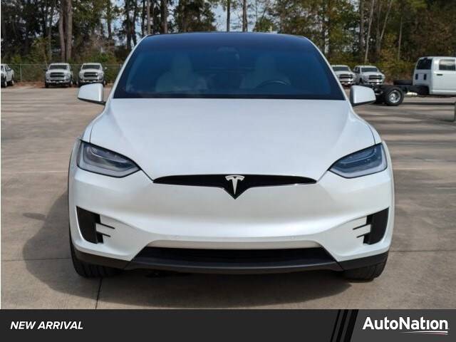 2020 Tesla Model X Long Range AWD photo