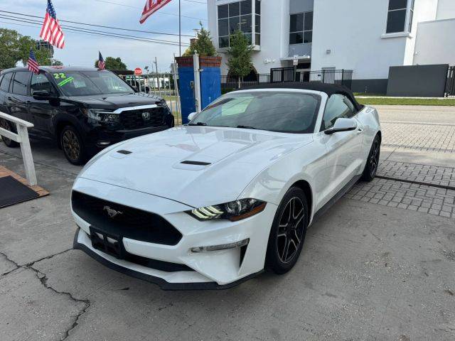 2018 Ford Mustang EcoBoost Premium RWD photo
