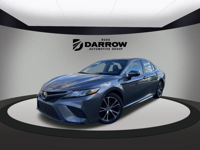 2020 Toyota Camry SE FWD photo