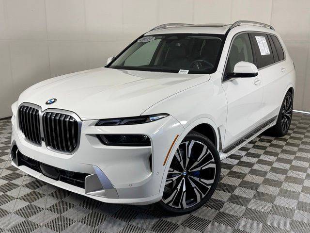 2023 BMW X7 xDrive40i AWD photo