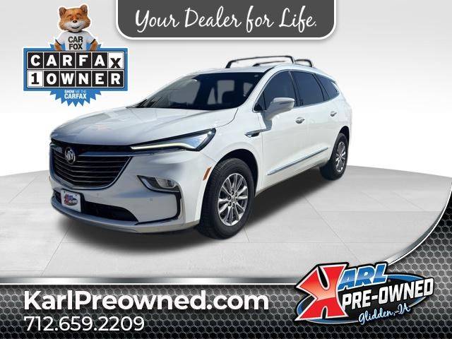 2023 Buick Enclave Essence AWD photo