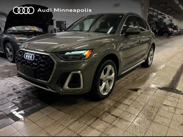 2023 Audi Q5 S line Premium Plus AWD photo