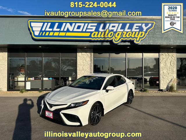 2023 Toyota Camry SE FWD photo