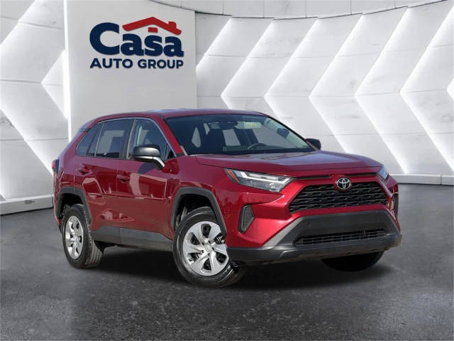 2023 Toyota RAV4 LE FWD photo