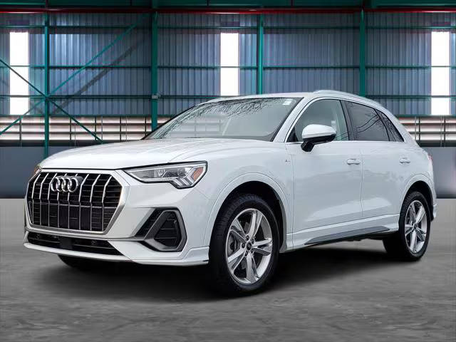 2023 Audi Q3 S line Premium Plus AWD photo