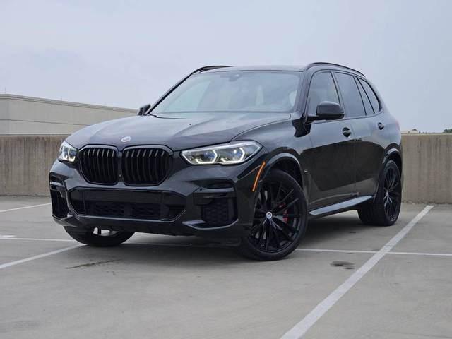 2023 BMW X5 M50i AWD photo