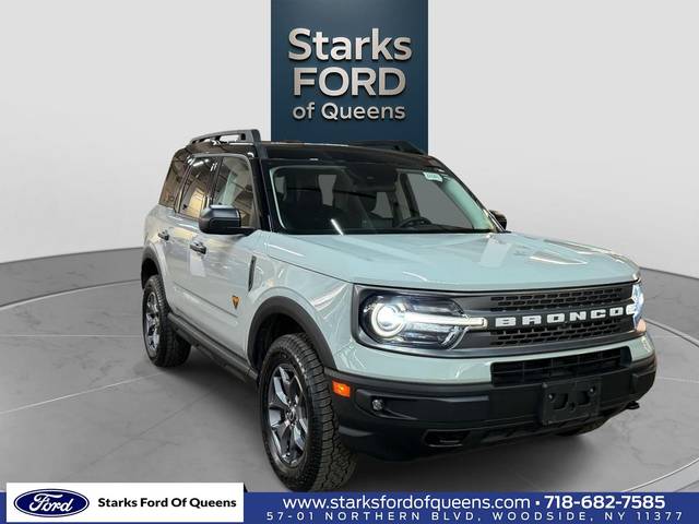 2022 Ford Bronco Sport Badlands 4WD photo