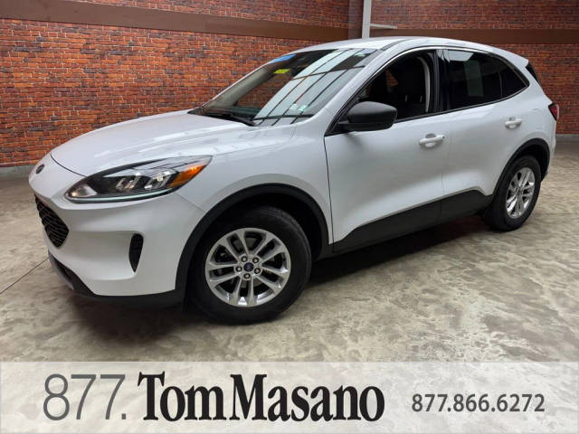 2022 Ford Escape SE FWD photo