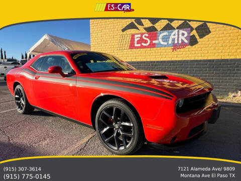 2022 Dodge Challenger SXT RWD photo