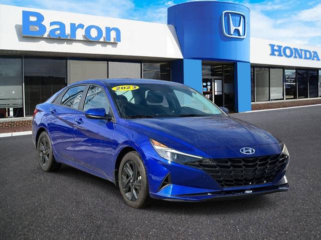 2023 Hyundai Elantra Blue FWD photo