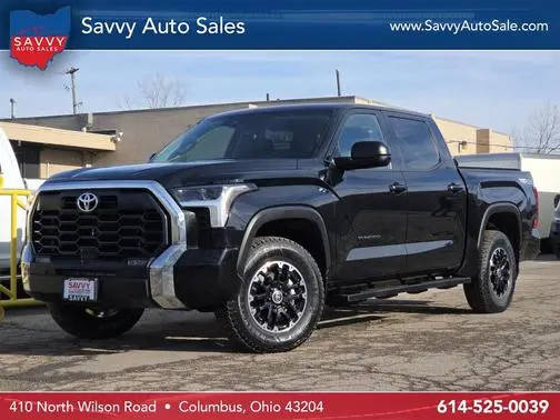 2023 Toyota Tundra SR5 4WD photo