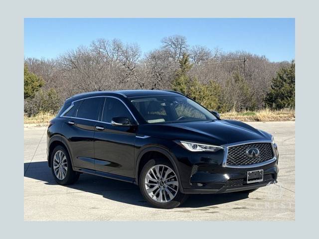 2023 Infiniti QX50 LUXE FWD photo
