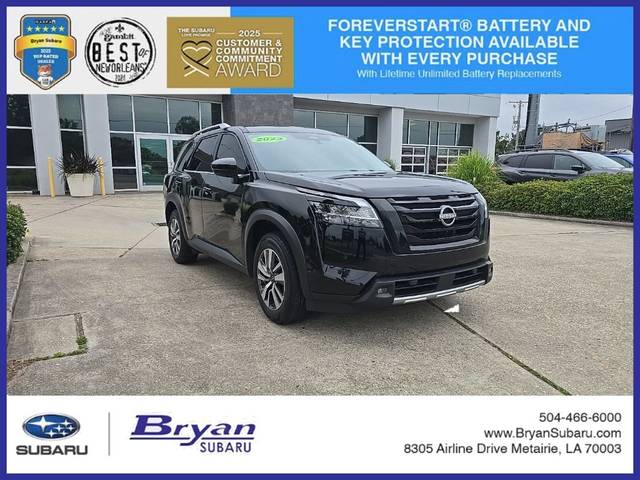2023 Nissan Pathfinder SL FWD photo