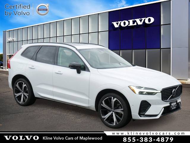 2023 Volvo XC60 Ultimate Dark Theme AWD photo
