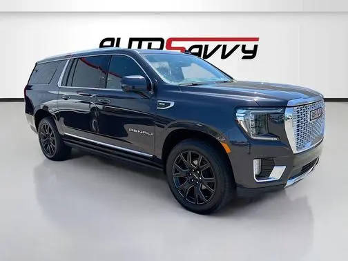 2023 GMC Yukon XL Denali 4WD photo