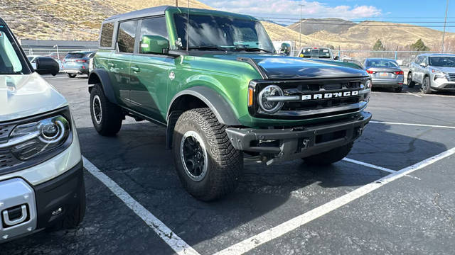 2022 Ford Bronco 4 Door Outer Banks 4WD photo