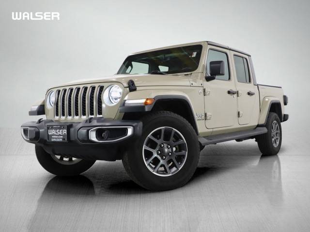 2020 Jeep Gladiator Overland 4WD photo