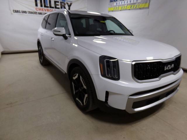 2023 Kia Telluride EX AWD photo