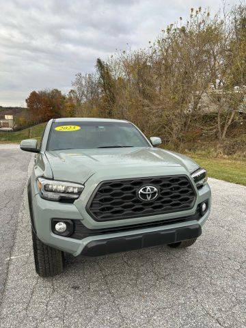 2023 Toyota Tacoma TRD Off Road 4WD photo