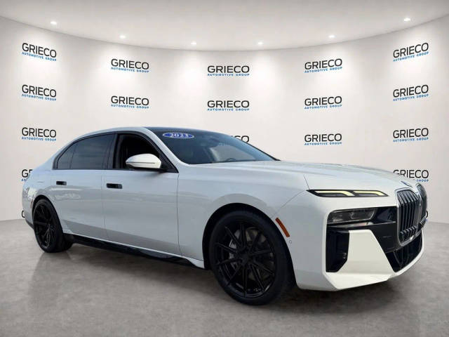 2023 BMW 7 Series 760i xDrive AWD photo