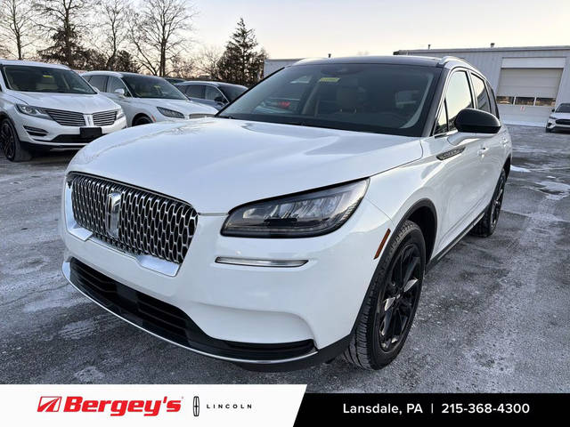 2022 Lincoln Corsair Standard AWD photo