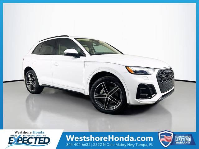 2023 Audi Q5 S line Prestige AWD photo