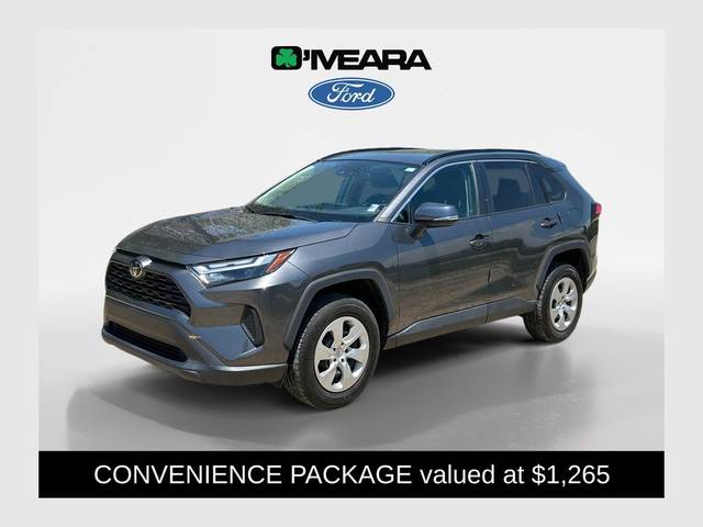 2023 Toyota RAV4 XLE FWD photo