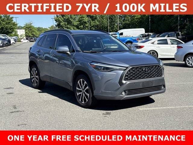 2023 Toyota Corolla Cross XLE AWD photo