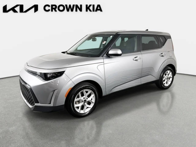2023 Kia Soul LX FWD photo