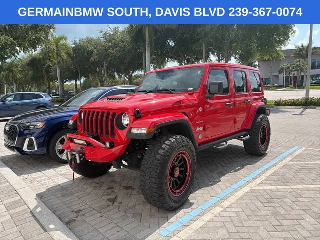 2023 Jeep Wrangler Unlimited Sahara 4WD photo
