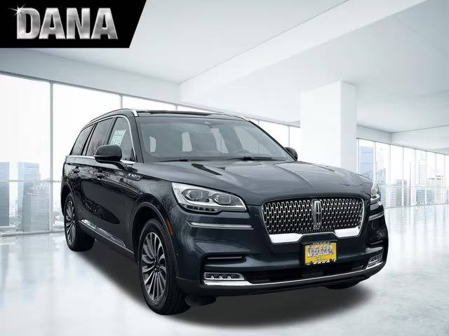 2023 Lincoln Aviator Reserve AWD photo