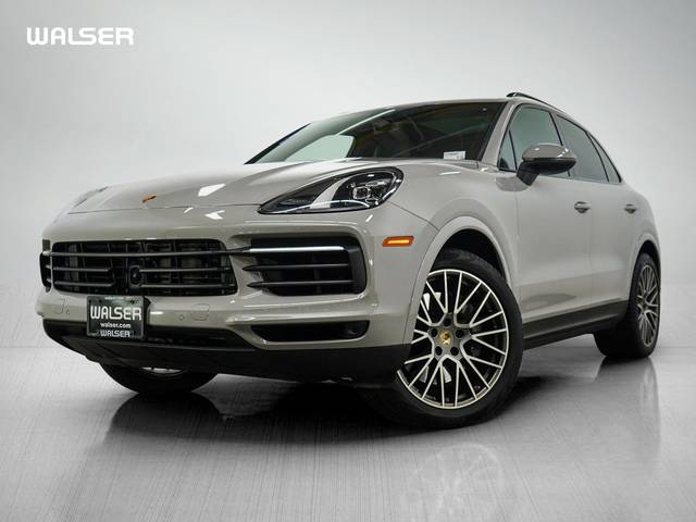 2023 Porsche Cayenne Platinum Edition AWD photo