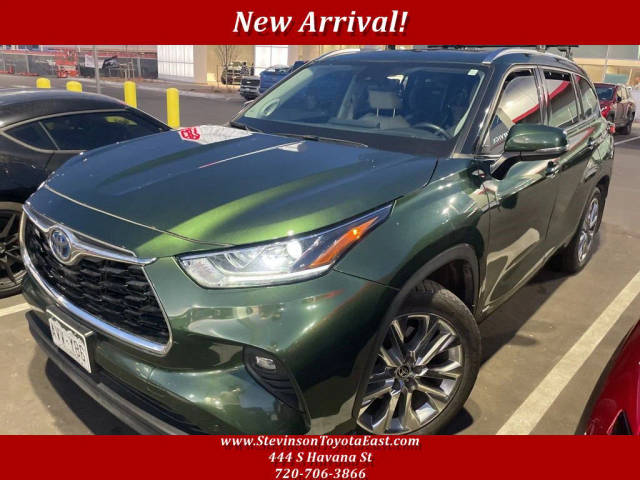 2023 Toyota Highlander Hybrid Limited AWD photo