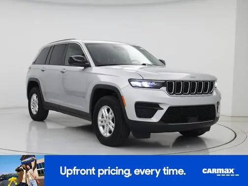 2023 Jeep Grand Cherokee Laredo RWD photo