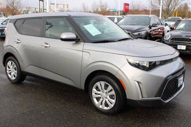 2023 Kia Soul LX FWD photo