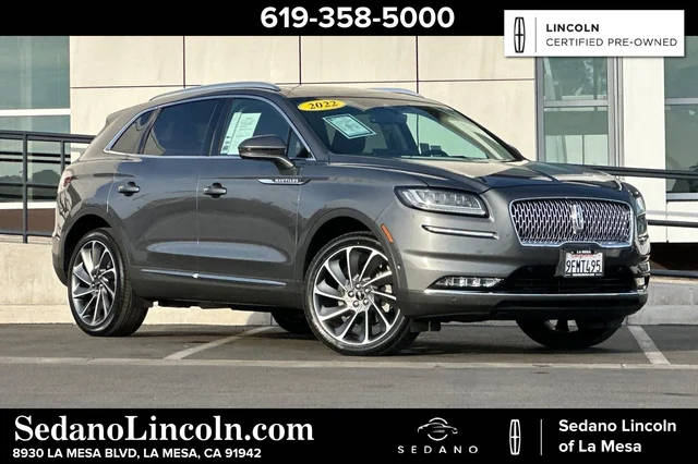 2022 Lincoln Nautilus Reserve AWD photo