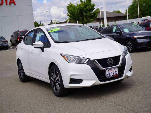 2021 Nissan Versa SV FWD photo