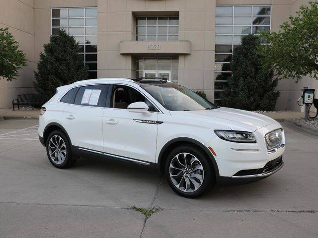 2022 Lincoln Nautilus Reserve AWD photo