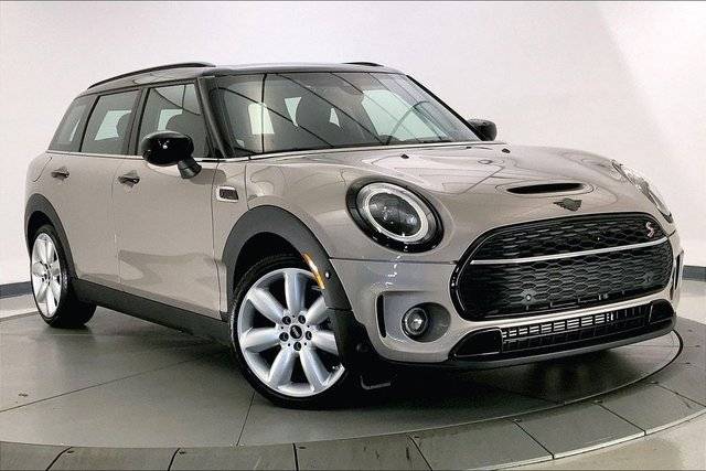 2023 MINI Cooper Clubman Cooper S FWD photo