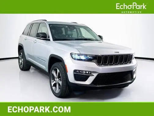 2022 Jeep Grand Cherokee 4WD photo