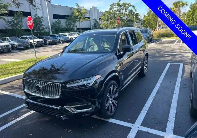 2023 Volvo XC90 Ultimate AWD photo