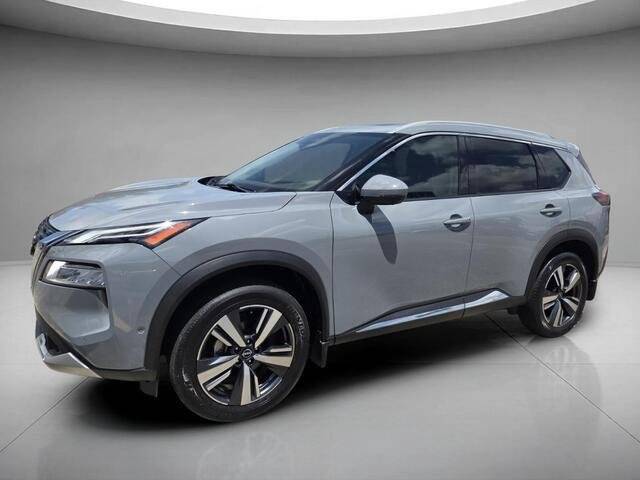 2023 Nissan Rogue Platinum FWD photo