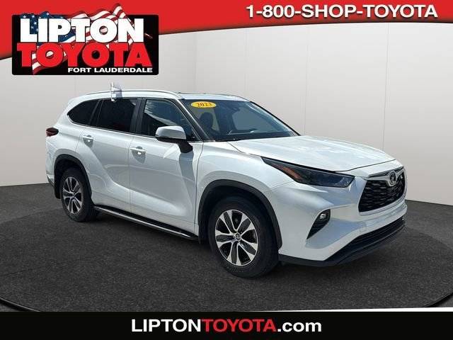 2023 Toyota Highlander XLE AWD photo