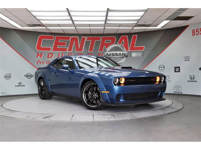 2022 Dodge Challenger R/T Scat Pack Widebody RWD photo